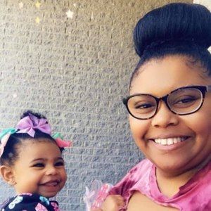 Meet your Posher, Nesha